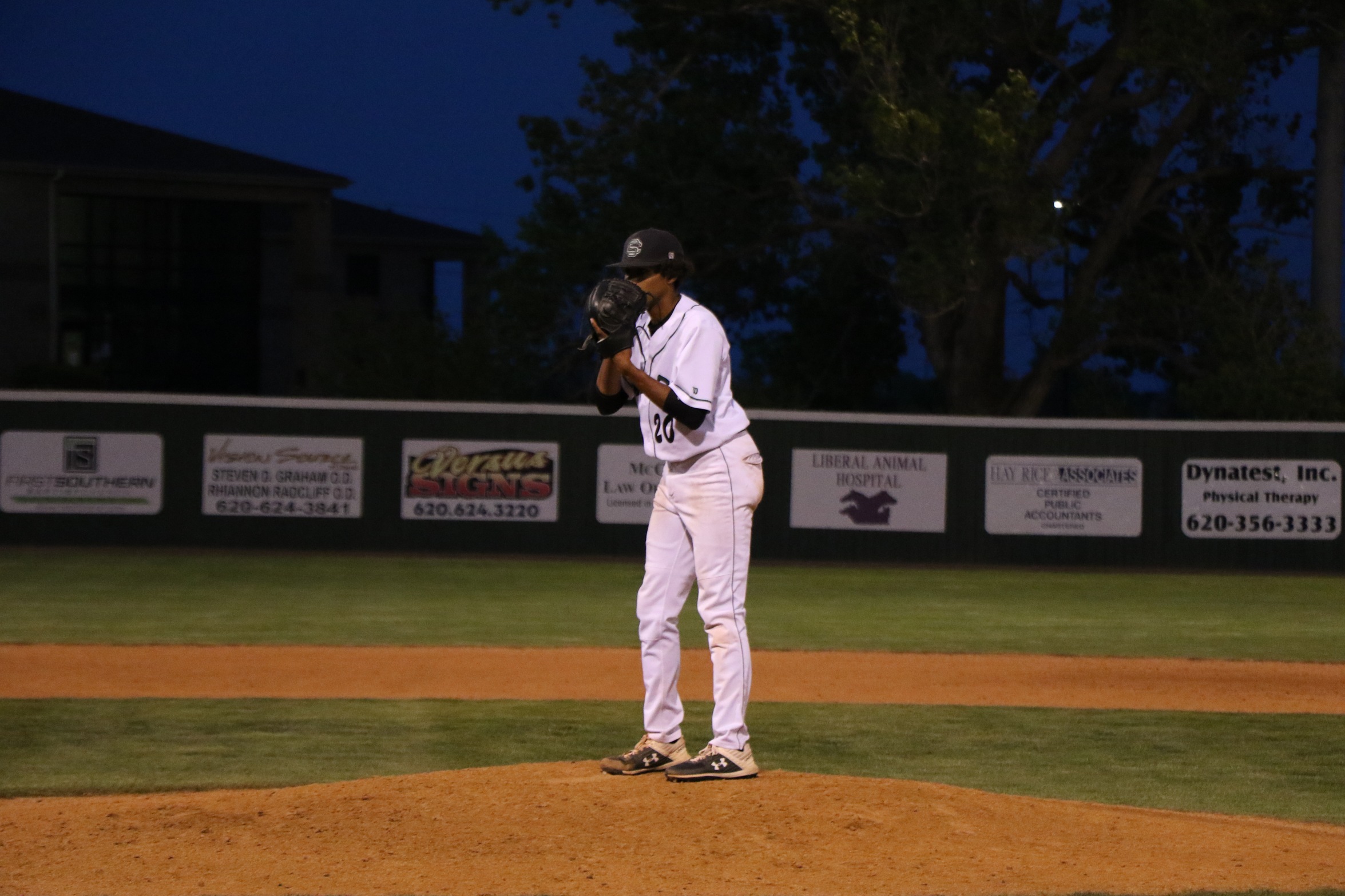 Seward County bounces back after a first round loss in Sub Regional action