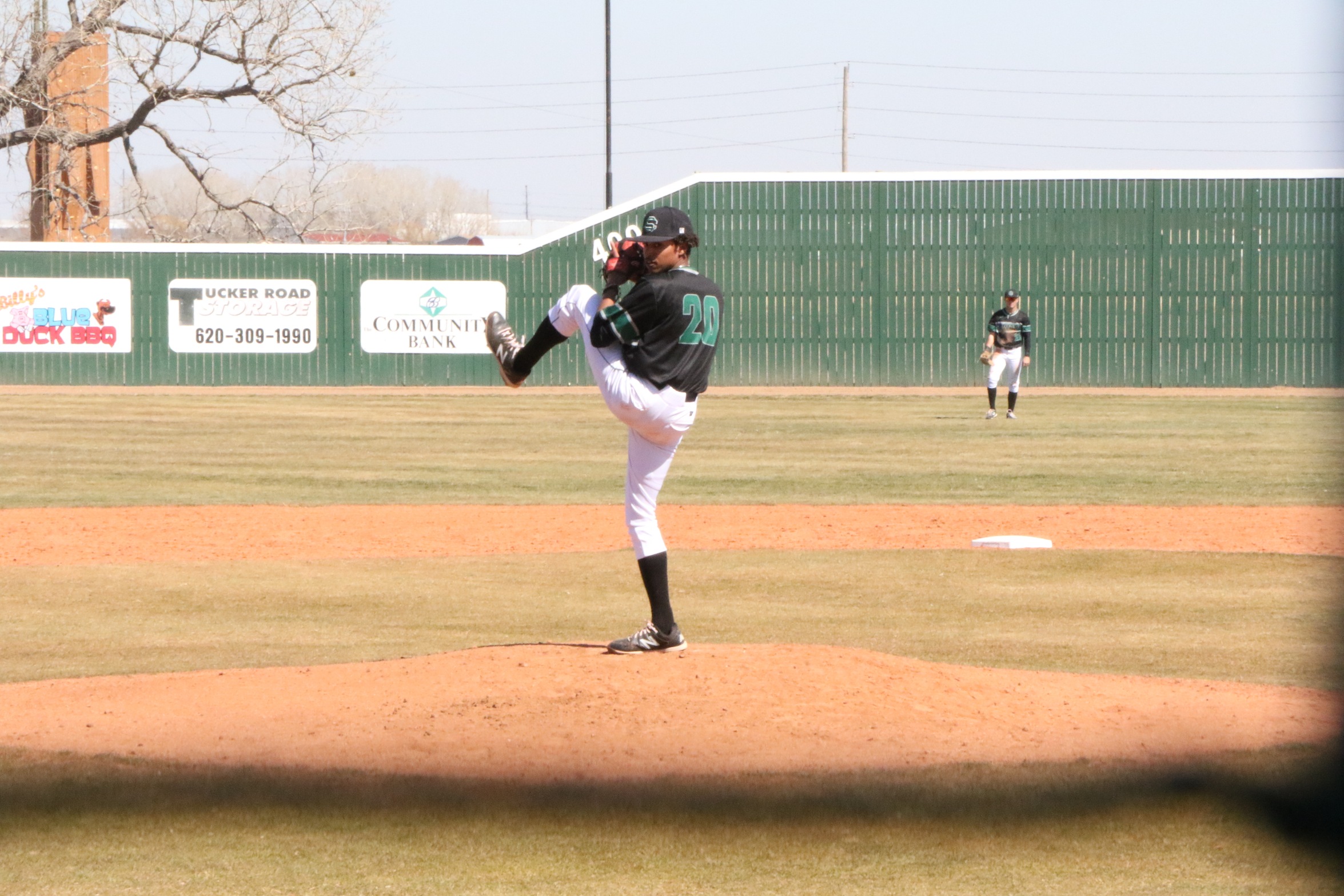 Saints offense explodes to win doubleheader against Redlands
