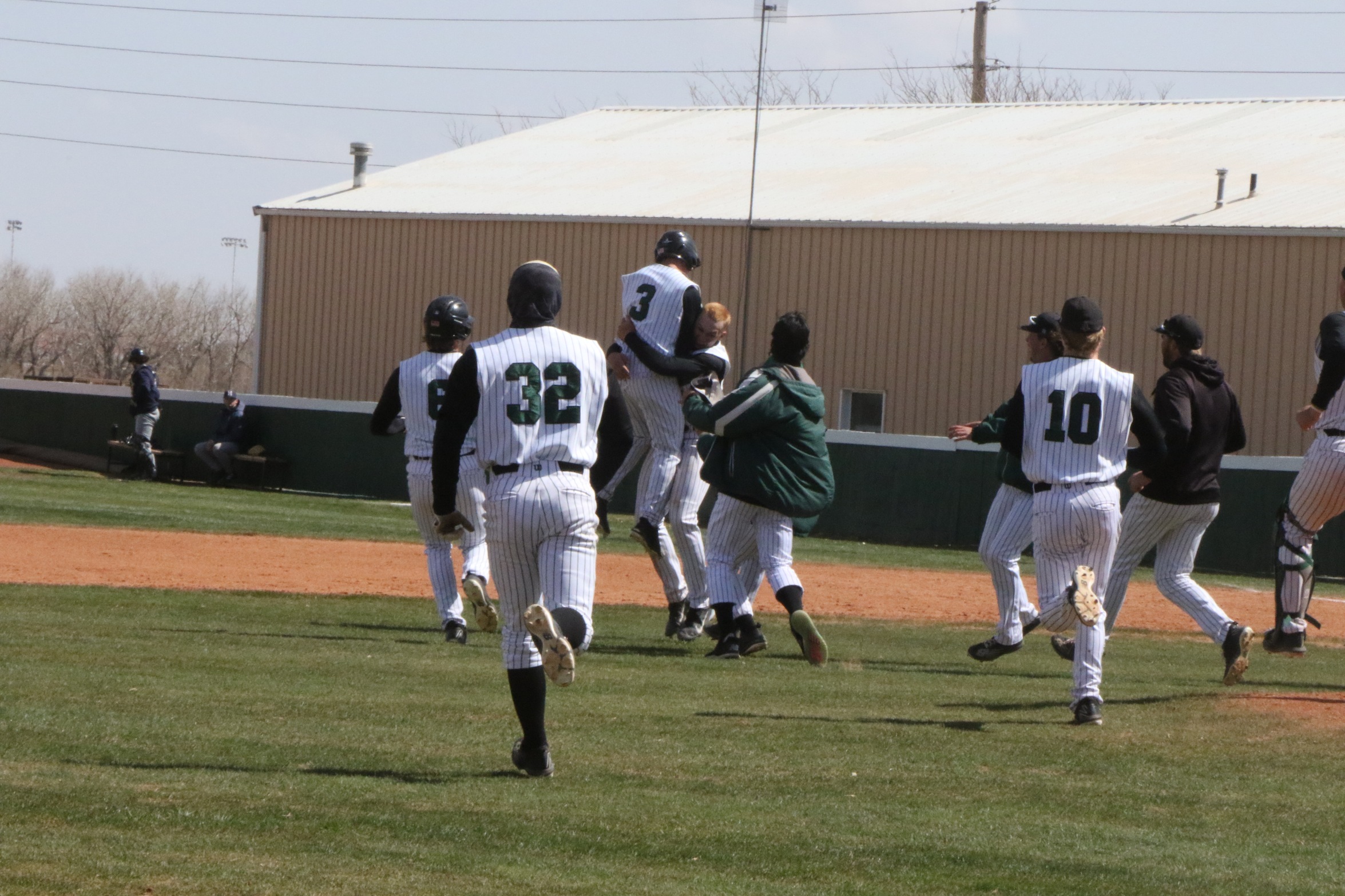 Saints Baseball scores 50 runs at Garden City to extend win streak to 6