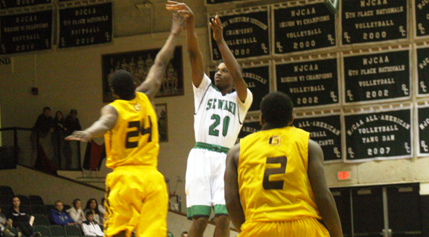 Johnson Goes Off as Saints Come Back to Beat Busters