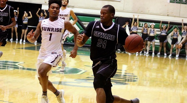 Halftime Lead Powers Saints To Victory
