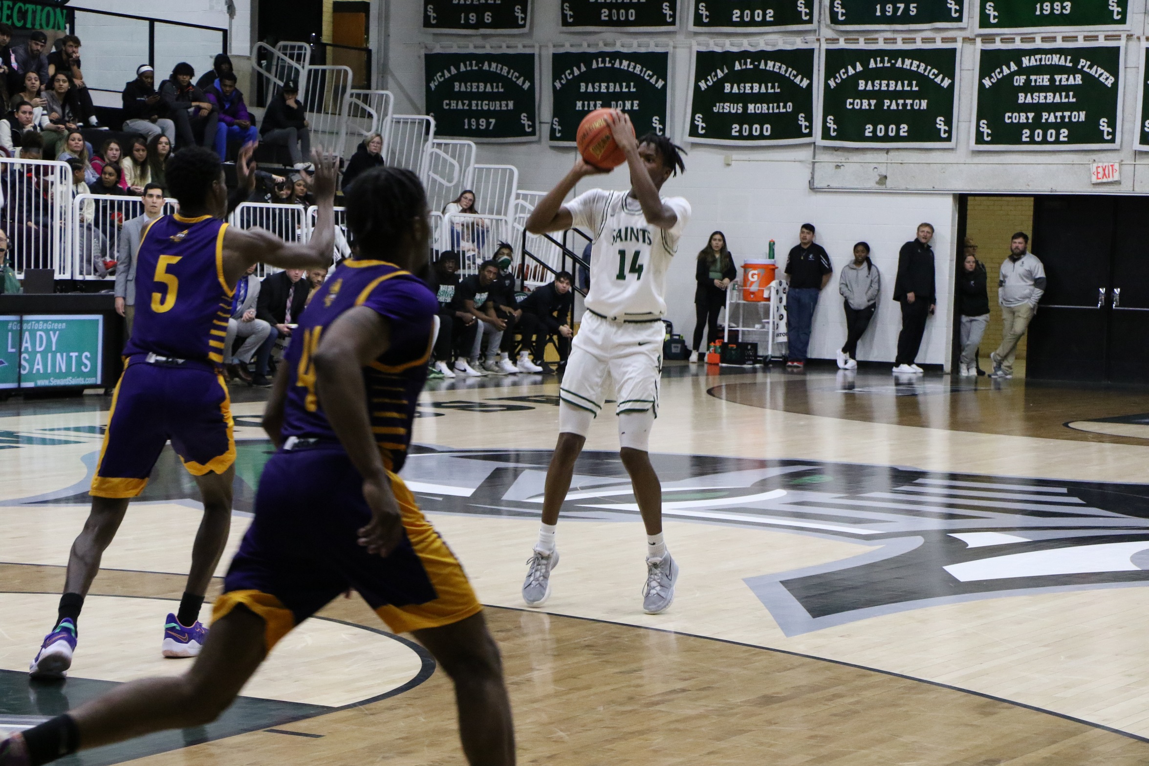 Seward County falls at Independence 67-60