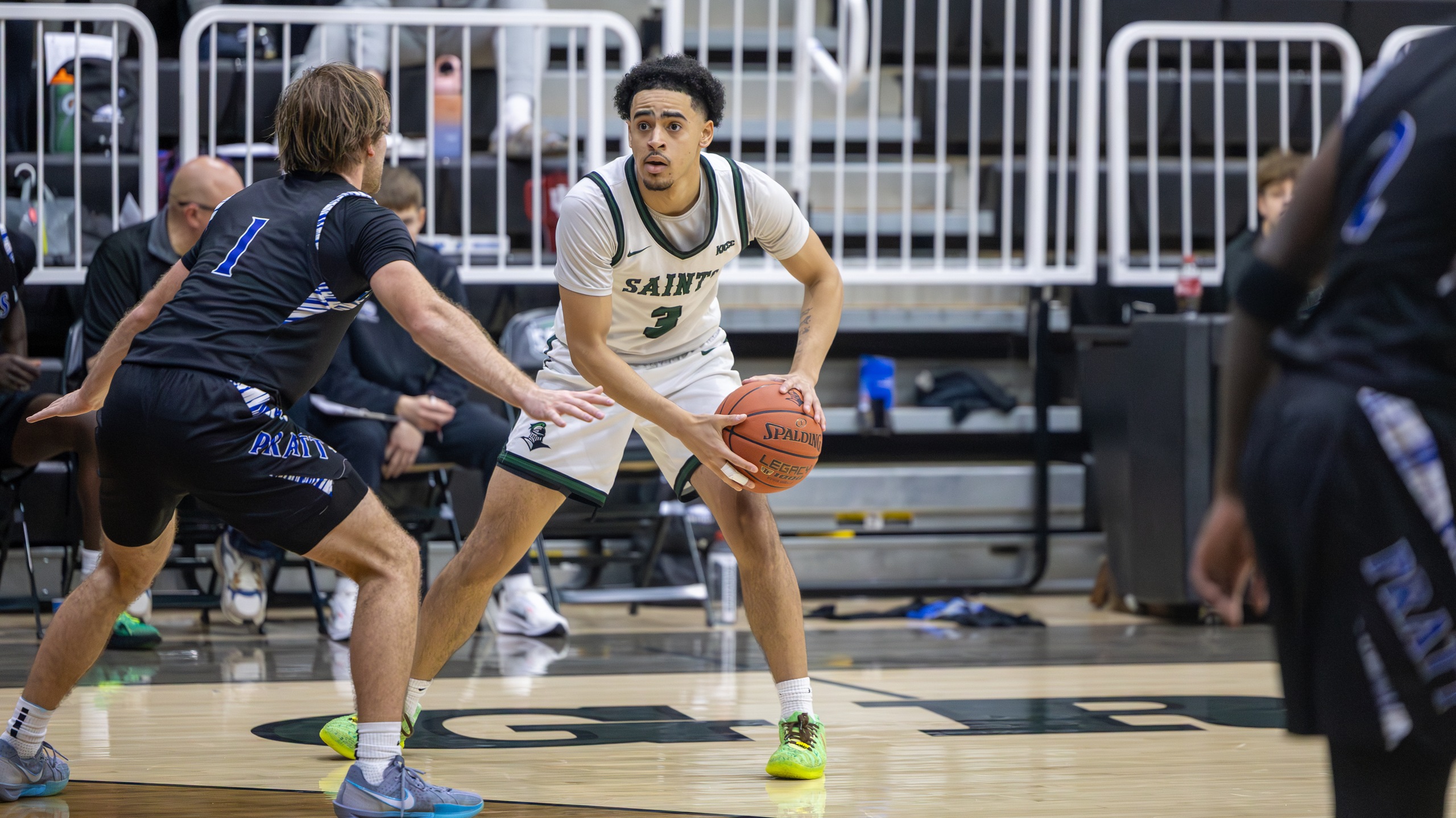50-Point 1st Half Guides Saints to Win Over Pratt