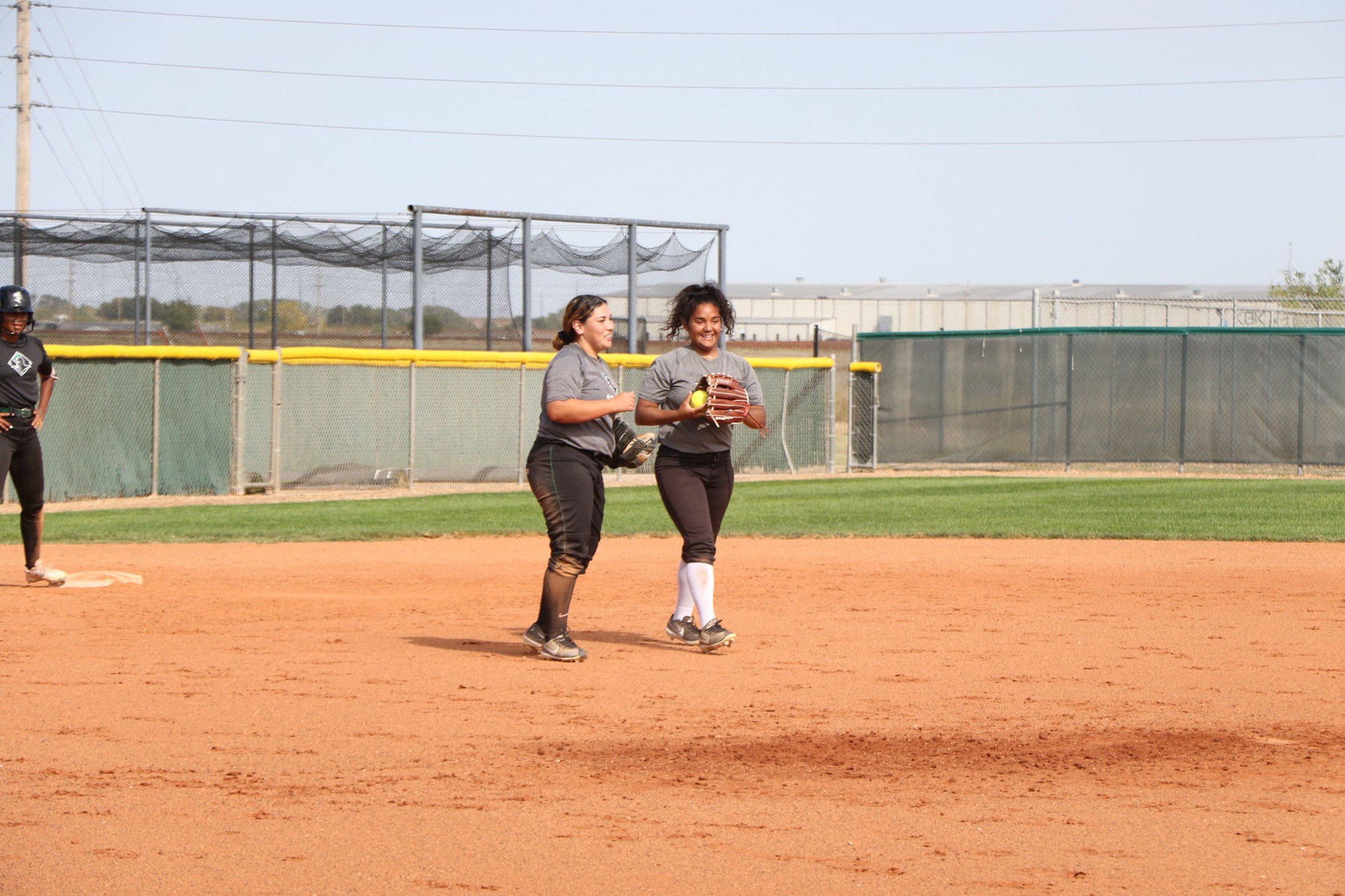 Saints Softball struggles against No. 8 Seminole State