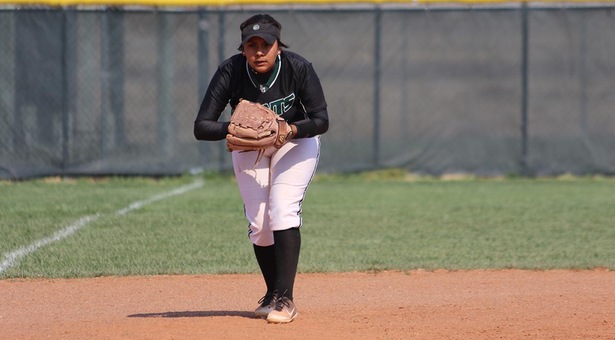 Lady Saints Fall To Grizzlies In Region VI Championship