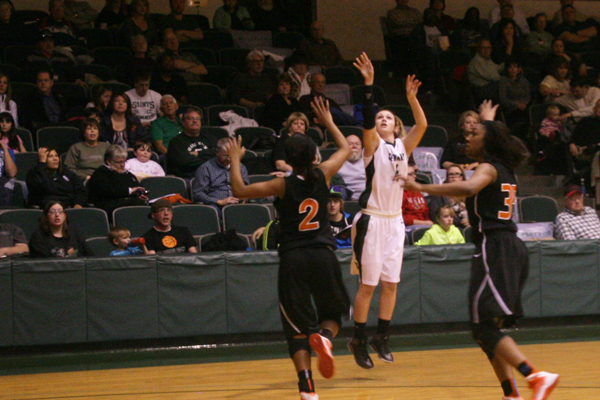 Brooks Dominant as Seward Hammers Cowgirls