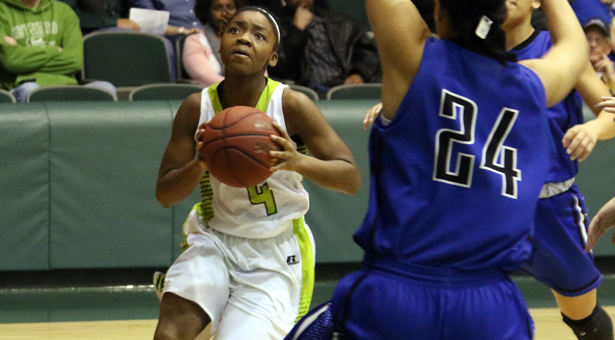 Seward Wins 50th Straight Over Pratt in Region VI First Round