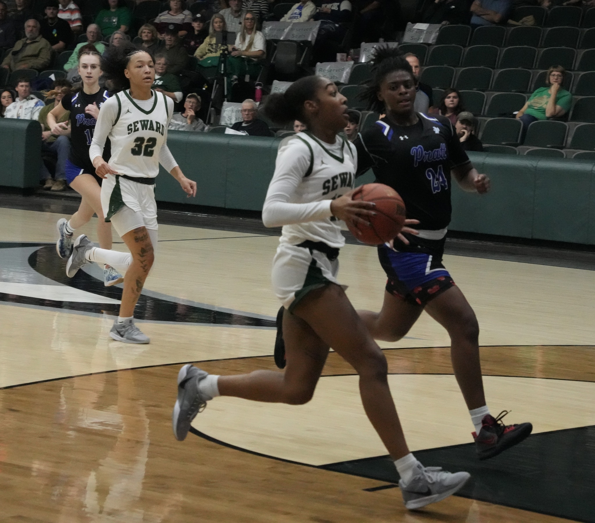 Lady Saints host Pratt in opening round of Region VI playoffs