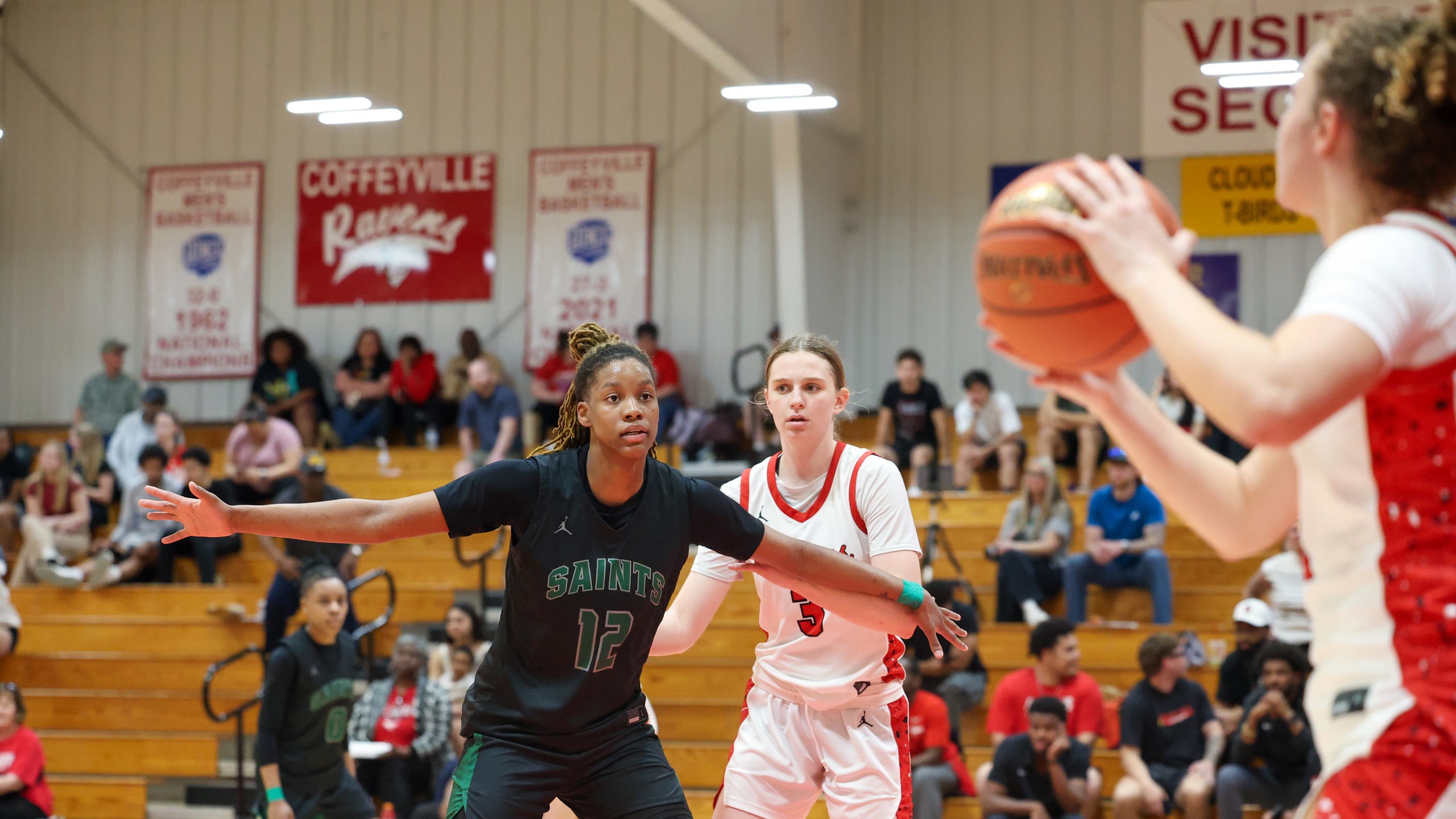 Freshman Tyniah Smith posted a double-double of 16 points and 14 rebounds in Seward's 87-62 loss at Coffeyville in the Region 6 Quarterfinals on Tuesday evening