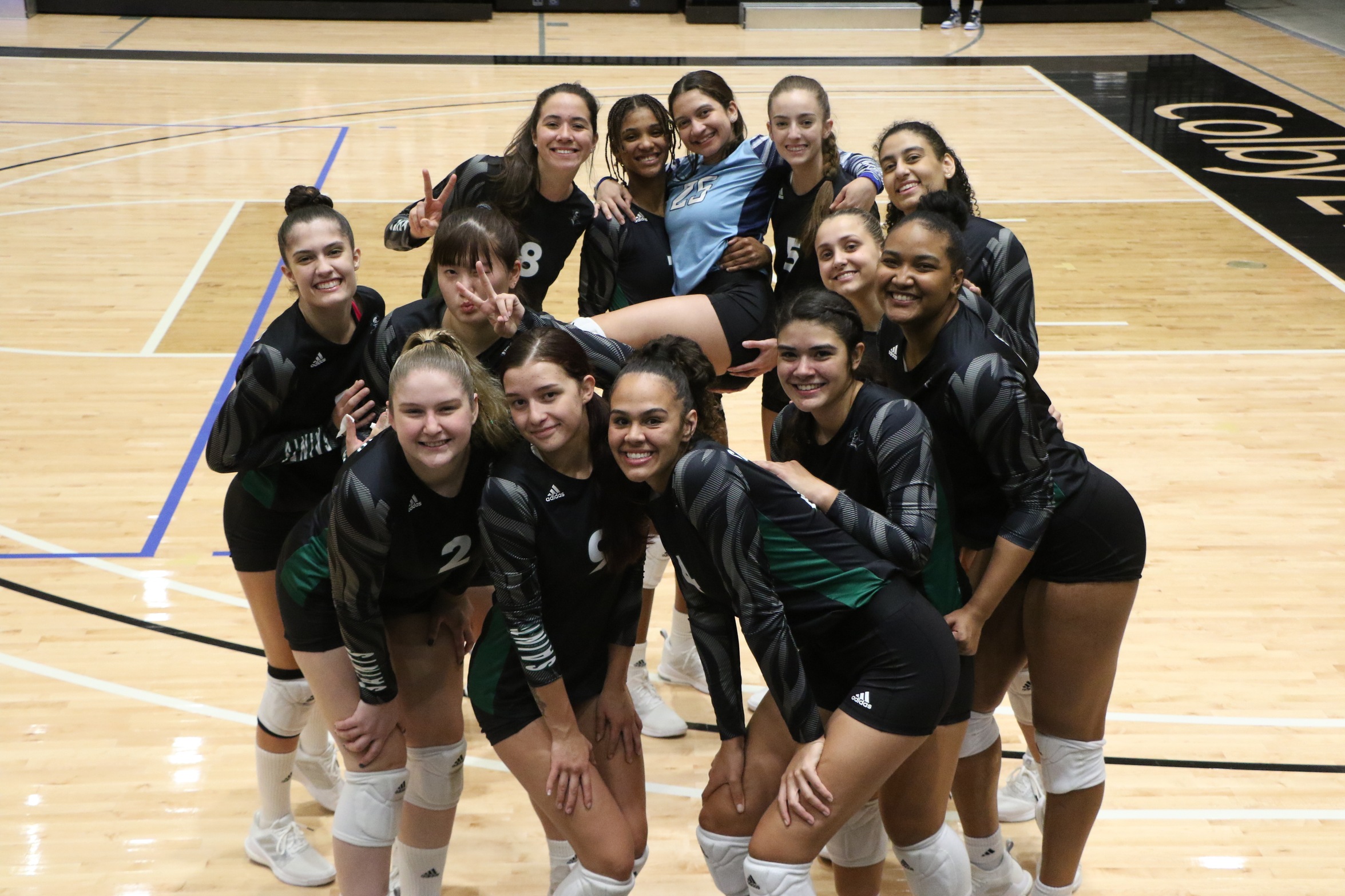 The Lady Saints go 4-0 in Texas