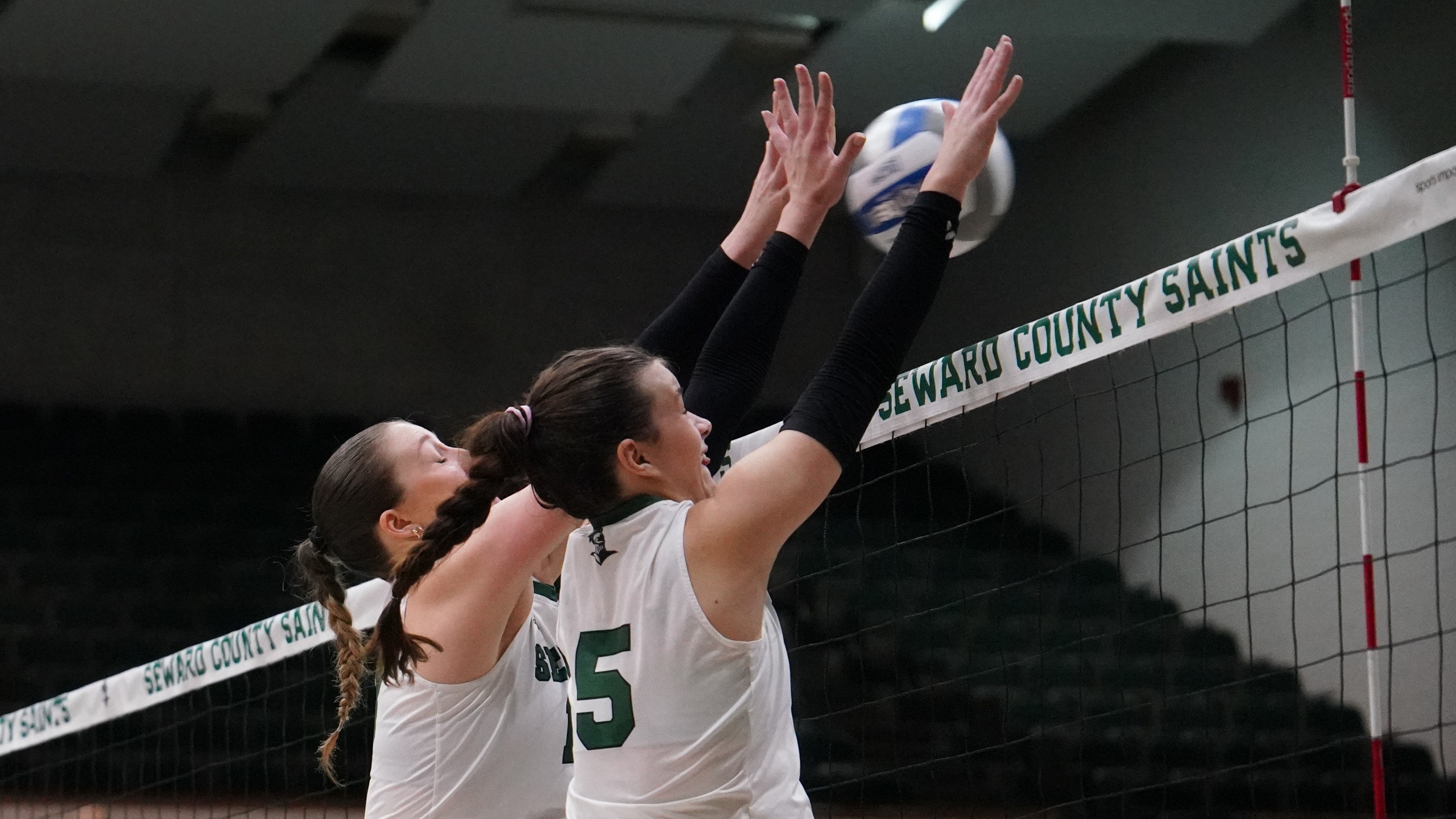 Hutchinson Tops Seward at The Greenhouse